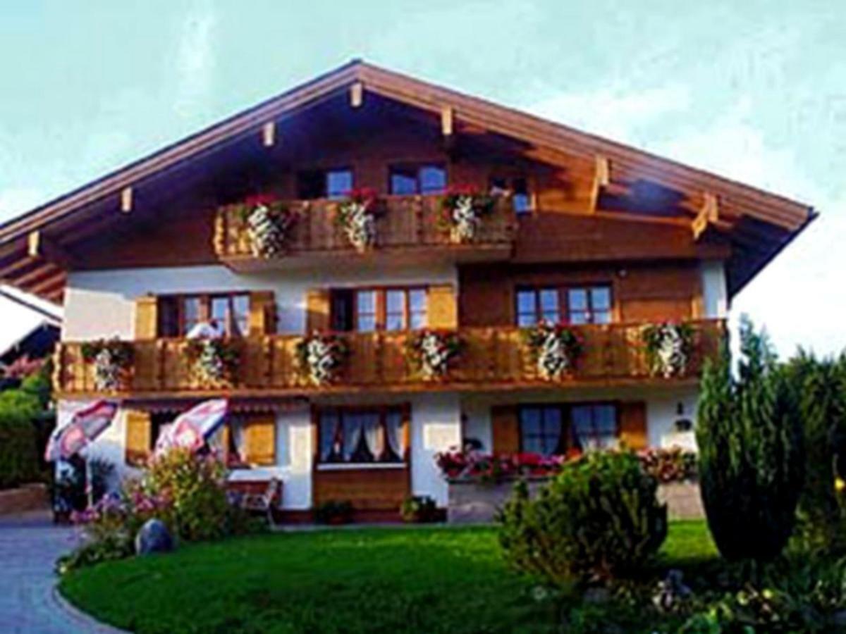 Doppelzimmer mit Balkon